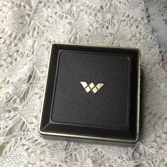 Vintage Waltham Original Plastic Watch Display Storage Box Case - Picture 5 of 15